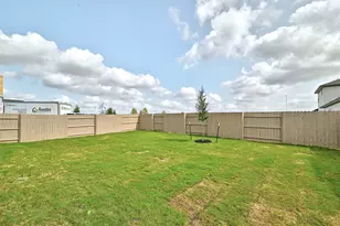 9612 Golden Lion Dr, Austin, TX 78744 - Photo 19