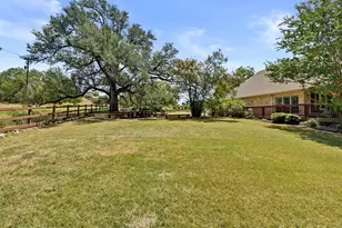 211 Moore Ln, Cedar Park, TX 78613 - Photo 35