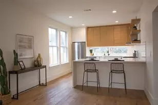 1903 W 30th St, Austin, TX 78703 - Photo 5