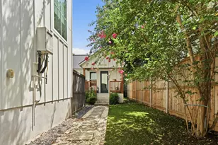 1903 W 30th St, Austin, TX 78703 - Photo 19