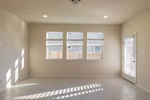 229 Gray Wolf Dr, San Marcos, TX 78666 - Photo 5