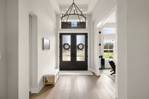 153 McNaughton Dr, Liberty Hill, TX 78642 - Photo 5