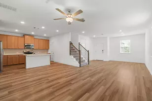 223 Flowers Ave, Hutto, TX 78634 - Photo 7