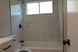 3100 Barnsley Dr, Austin, TX 78745 - Photo 9