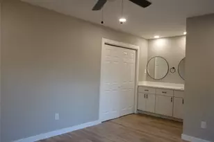 3100 Barnsley Dr, Austin, TX 78745 - Photo 15