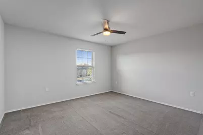 7001 Midlothian Drive, Austin, TX 78754 - Photo 27