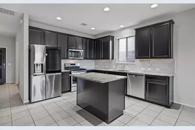 7001 Midlothian Drive, Austin, TX 78754 - Photo 11