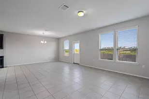 7001 Midlothian Dr, Austin, TX 78754 - Photo 7