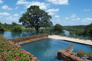 110 Pine Ct, Bastrop, TX 78602 - Photo 35