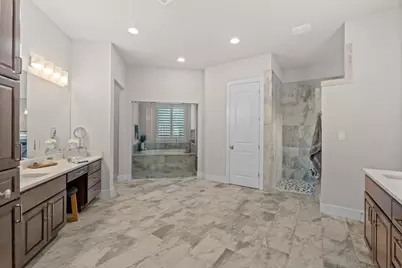 18817 Hidden Ridge Place, Jonestown, TX 78645 - Photo 17