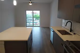 2220 Webberville Rd, Austin, TX 78702 - Photo 3