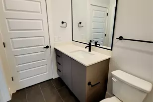 2220 Webberville Rd, Austin, TX 78702 - Photo 7