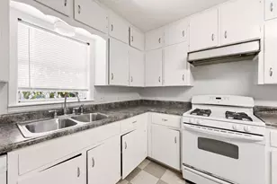 5400 Harmon Ave, Austin, TX 78751 - Photo 9