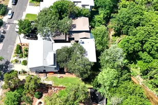 1700 S 6th St, Austin, TX 78704 - Photo 35