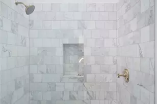 1700 S 6th St, Austin, TX 78704 - Photo 17