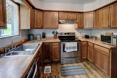 147 Deer Run Drive, Cedar Creek, TX 78612 - Photo 13
