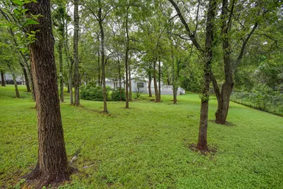 147 Deer Run Drive, Cedar Creek, TX 78612 - Photo 29