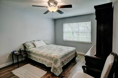 147 Deer Run Drive, Cedar Creek, TX 78612 - Photo 15