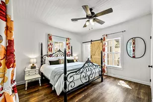 410 E Schubert St, Fredericksburg, TX 78624 - Photo 9