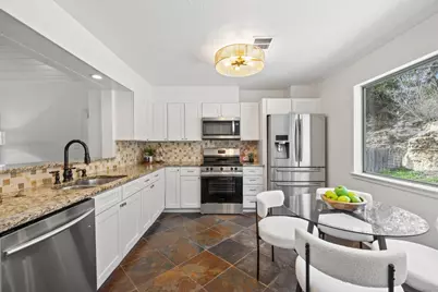 411 Lakeway Drive, Lakeway, TX 78734 - Photo 17