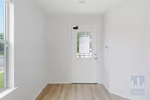 9000 Norwich Castle Dr, Austin, TX 78747 - Photo 7