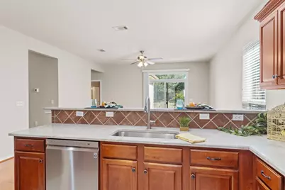 106 Hummingbird Cove, Georgetown, TX 78633 - Photo 13