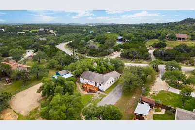 2110 Spring Valley Drive, Dripping Springs, TX 78620 - Photo 7