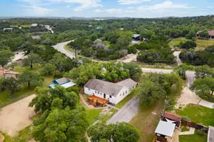 2110 Spring Valley Dr, Dripping Springs, TX 78620 - Photo 7