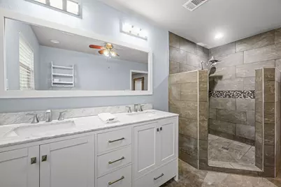 2110 Spring Valley Drive, Dripping Springs, TX 78620 - Photo 25