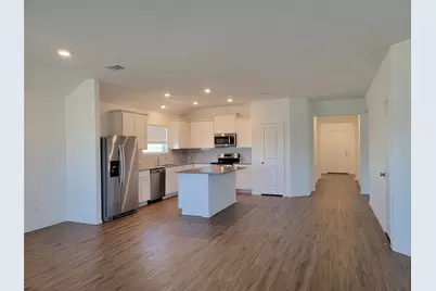 105 Ulmus Street, Hutto, TX 78634 - Photo 11