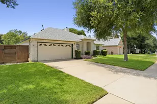 303 Sycamore Dr, Cedar Park, TX 78613 - Photo 33