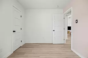 4703 Candletree Ln, Austin, TX 78744 - Photo 11