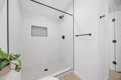 4703 Candletree Lane, Austin, TX 78744 - Photo 27