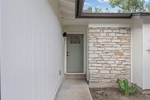 4703 Candletree Ln, Austin, TX 78744 - Photo 5