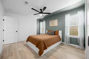 4703 Candletree Ln, Austin, TX 78744 - Photo 21