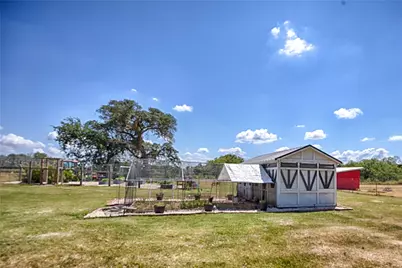 2666 County Road 247, Moulton, TX 77975 - Photo 21