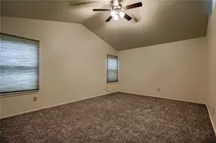12320 Thompkins Dr, Austin, TX 78753 - Photo 11
