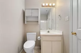 2904 Kestrel Dr, Austin, TX 78745 - Photo 19