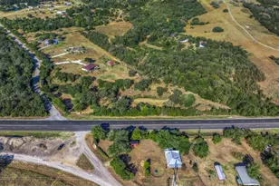 100 Westwood Rd, Lockhart, TX 78644 - Photo 1