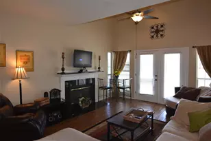 3404 American Dr, Lago Vista, TX 78645 - Photo 11