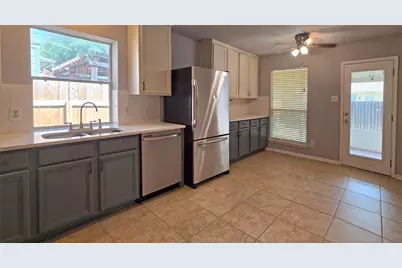 3608 Bratton Heights Drive, Austin, TX 78728 - Photo 7