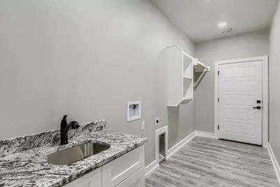 1403 Sunset Drive, Marble Falls, TX 78654 - Photo 23