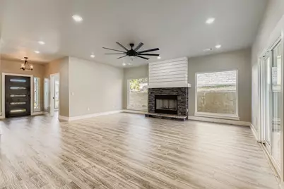 1403 Sunset Drive, Marble Falls, TX 78654 - Photo 3