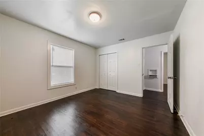 1113 Sycamore Street, San Marcos, TX 78666 - Photo 9