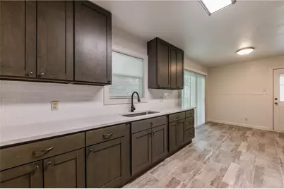 1113 Sycamore Street, San Marcos, TX 78666 - Photo 17