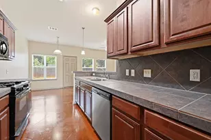 6015 Ponca St, Austin, TX 78741 - Photo 15