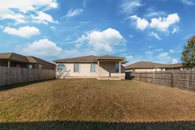 207 Baldwin Street, Hutto, TX 78634 - Photo 19