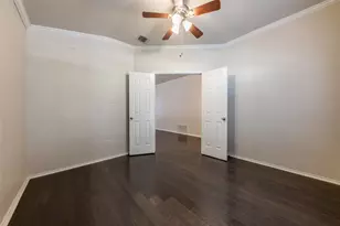 207 Baldwin St, Hutto, TX 78634 - Photo 5