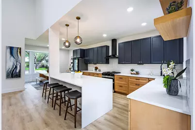 9111 Hazelhurst Drive, Austin, TX 78729 - Photo 5
