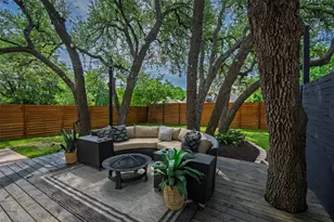 9111 Hazelhurst Dr, Austin, TX 78729 - Photo 27